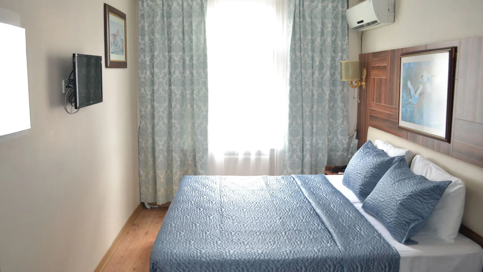 Istanbul Mosq Hotel At Fatih